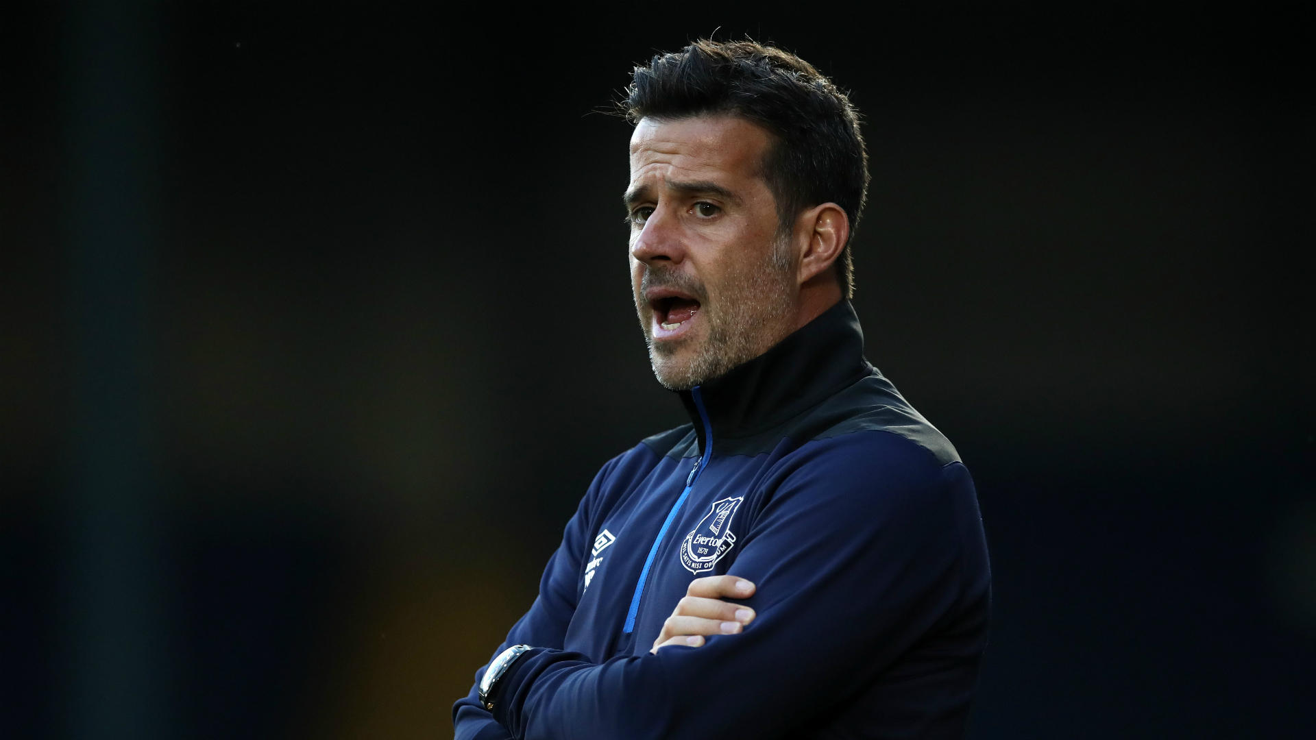 的引援战略 的引援战略